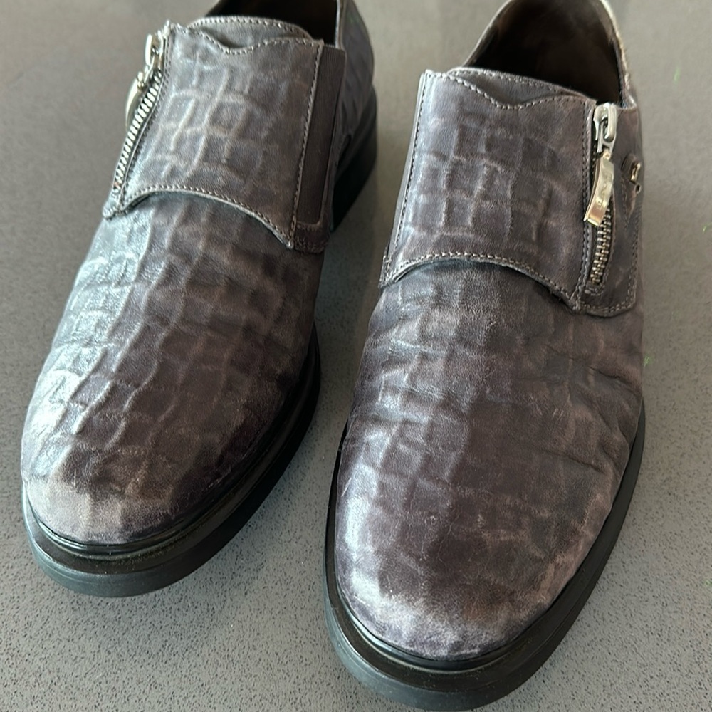 Paciotti grayish/black men’s size 8